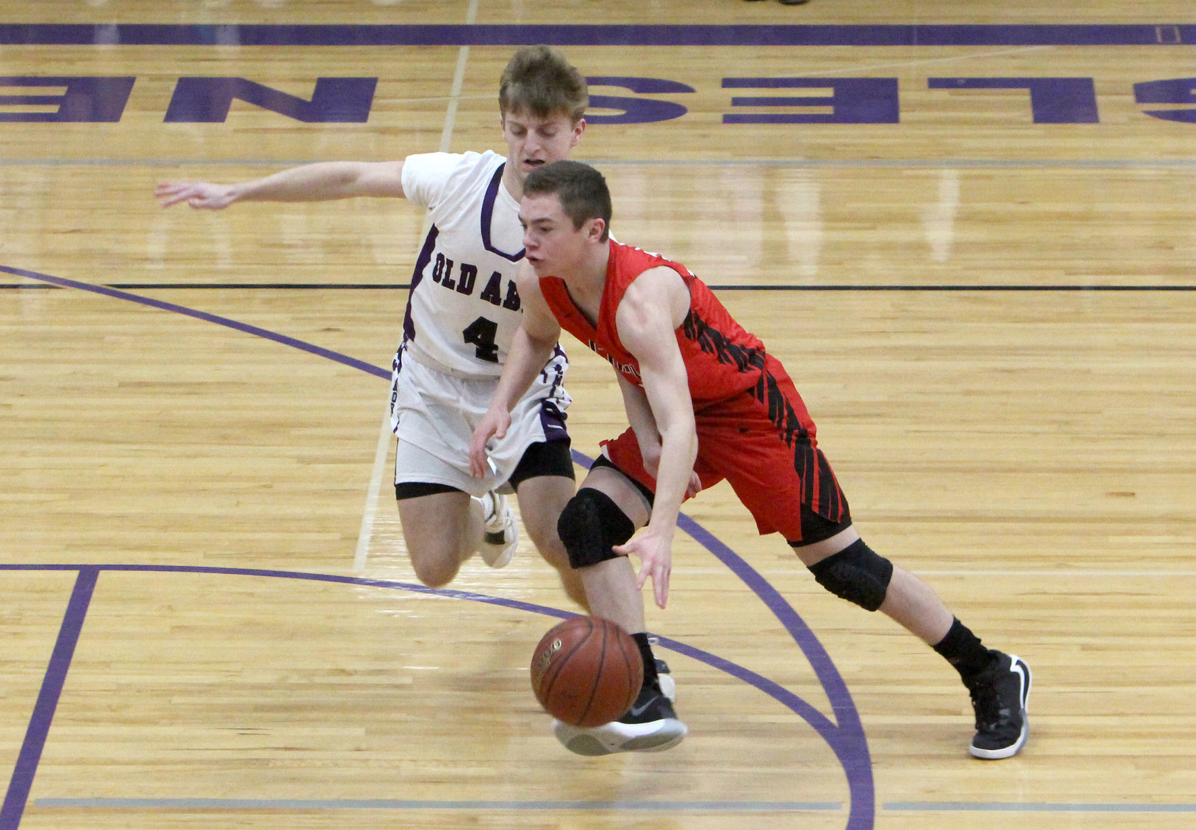 Chi-Hi boys basketball at Eau Claire Memorial 1-3-20